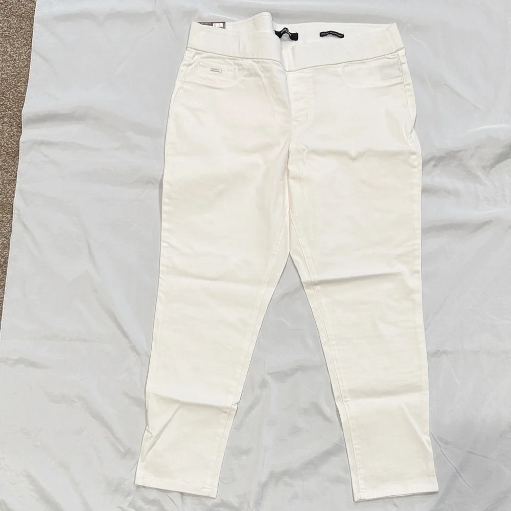 Nine West Heidi Pull-On Cropped Jeans—cream—12 - Picture 4 of 12